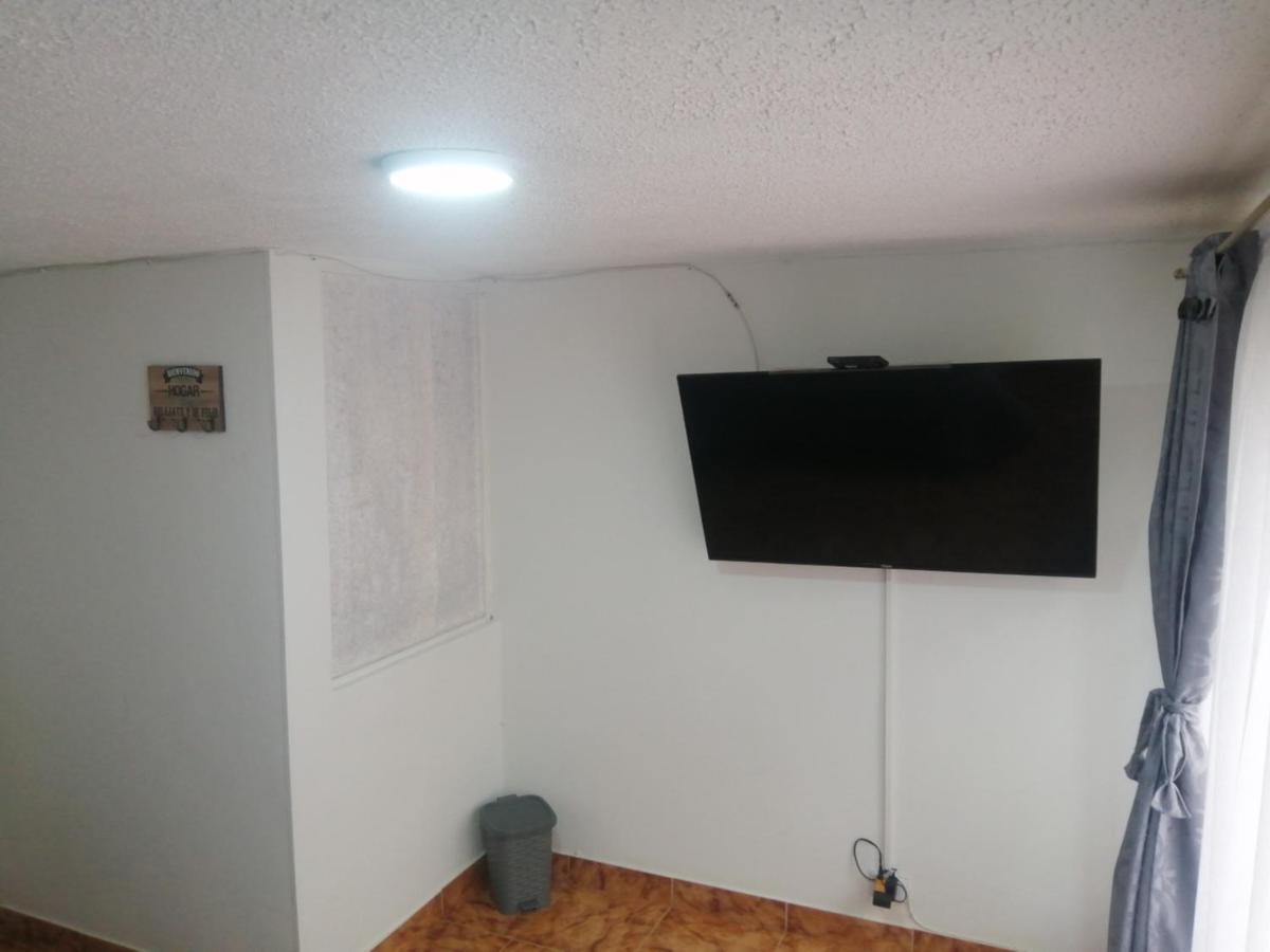 Privada Cerca Al Aeropuerto Y Terminal Gasthof Bogotá